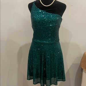 Elegant Green Sequin Dress medium size one strap like new